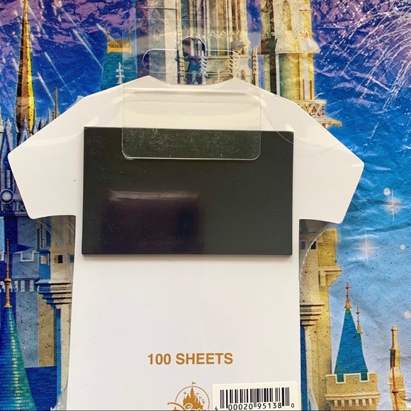 Disney Lion King Hakuna Matata Magnetic Notepad - Picture 2 of 3